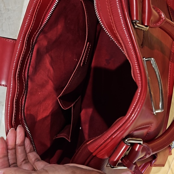 Red Epi Leather Louis Vuitton Montaigne Bowling Bag GM - Picture 10 of 10